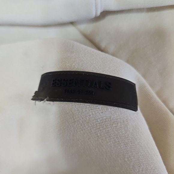 Fear of God Essentials Cream Hoodie Unisex Adult Size XS Some Flaws See Pics - Picture 8 of 14